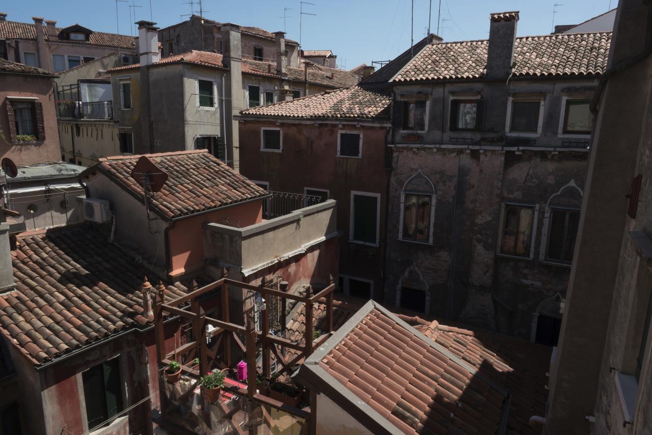 Apartmán Armonie Di Casa, Vicino A San Marco Benátky Exteriér fotografie