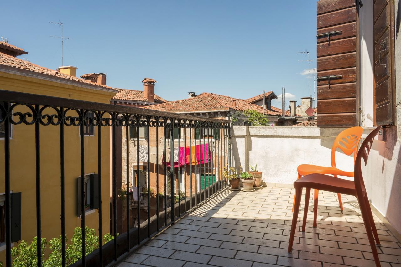 Apartmán Armonie Di Casa, Vicino A San Marco Benátky Exteriér fotografie